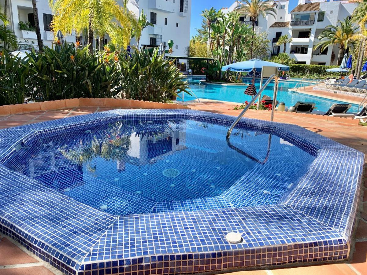 Jardines De Las Golondrinas Marbella With Sea Views Esterno foto