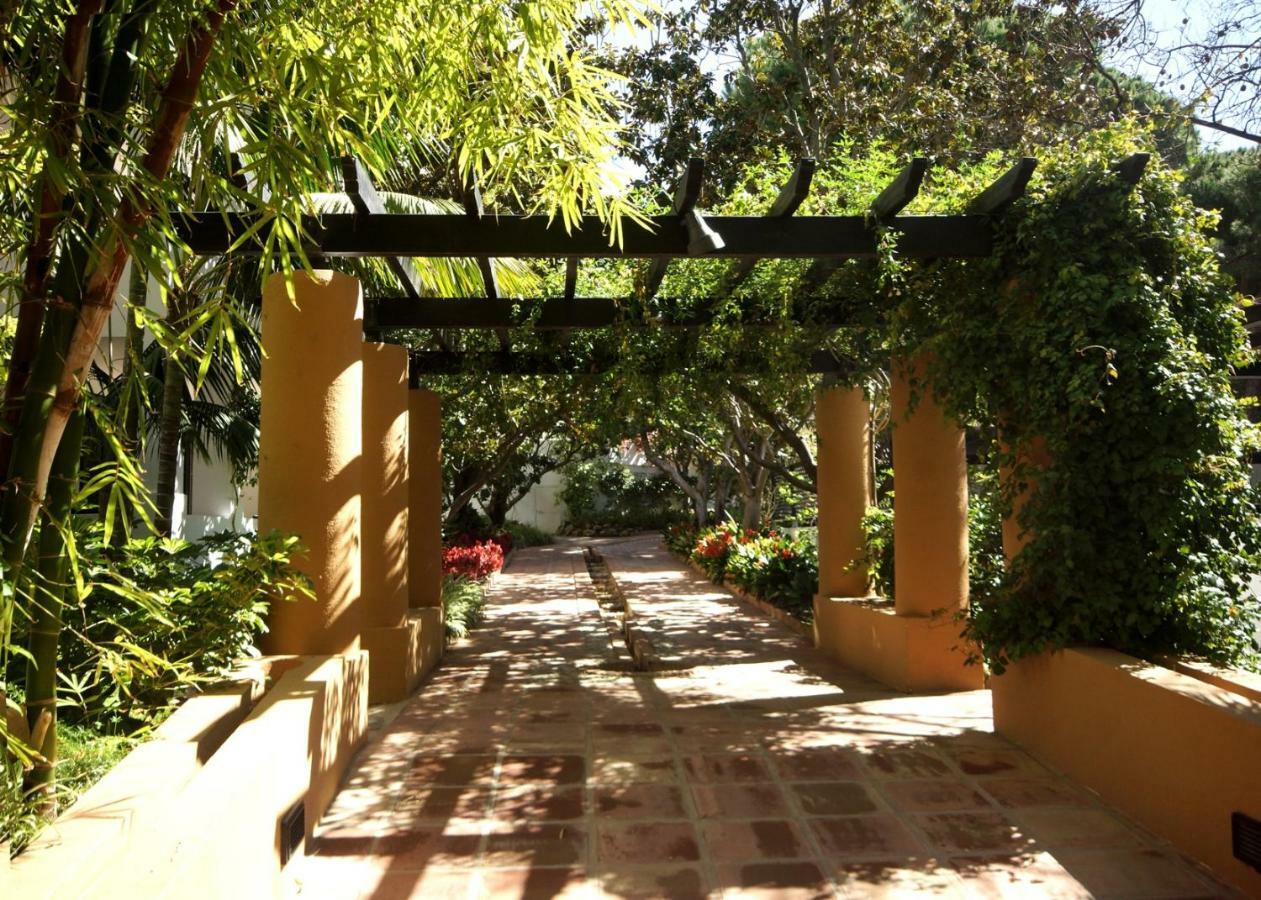 Jardines De Las Golondrinas Marbella With Sea Views Esterno foto